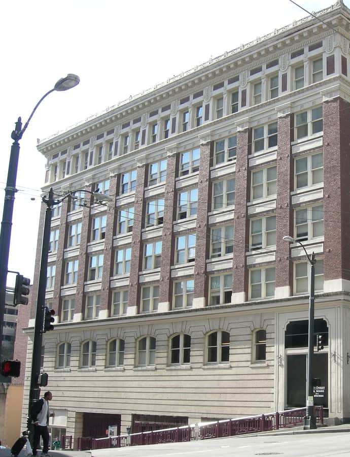 Lyon Building
