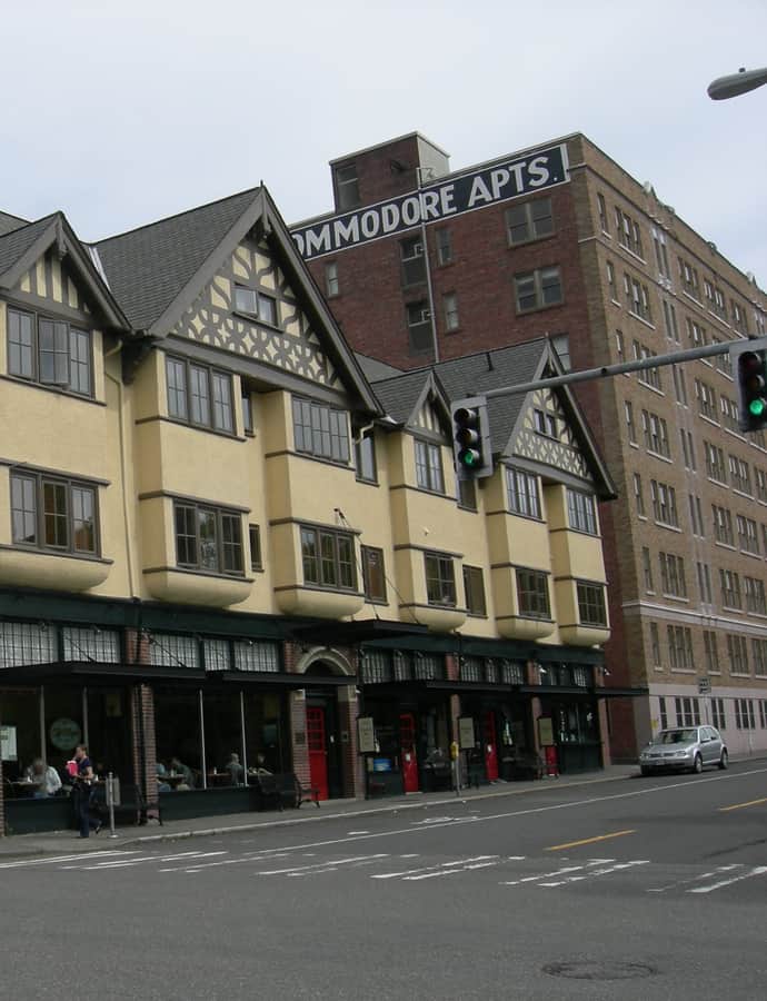 Ye College Inn