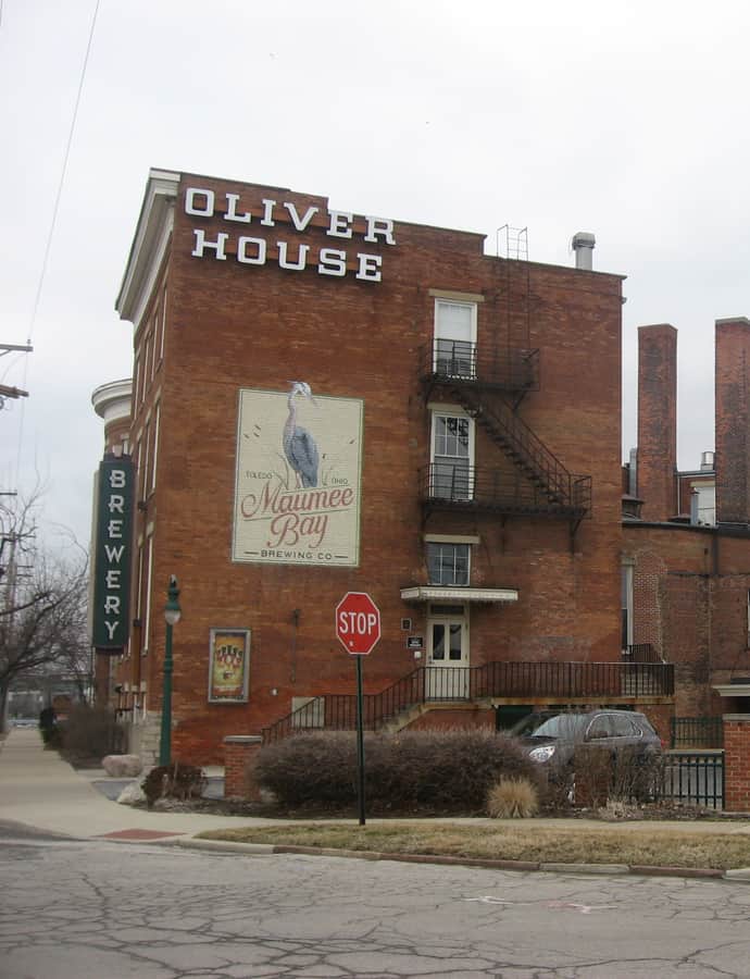 Oliver House