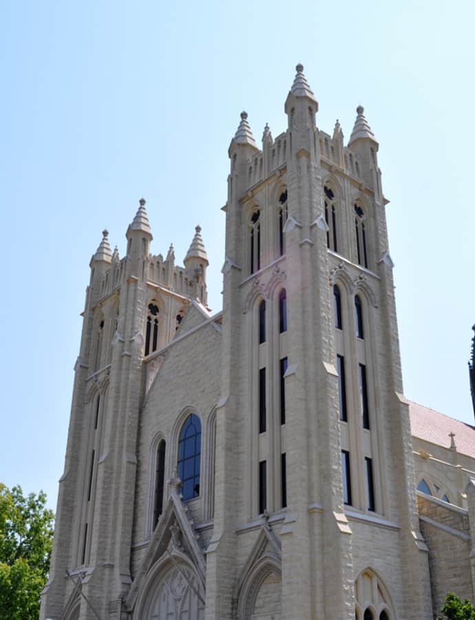 Grace Episcopal Cathedral (Topeka, Kansas)