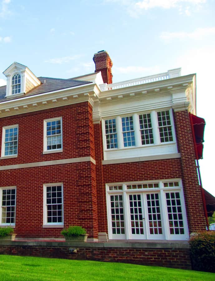 Moore Manor
