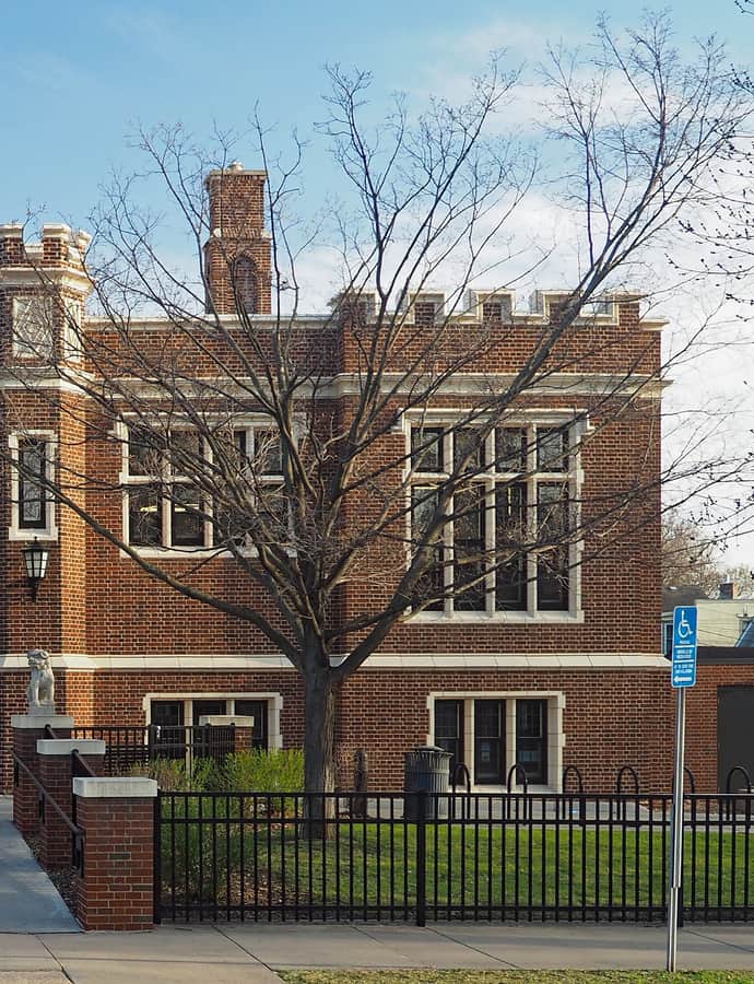 Hosmer Library