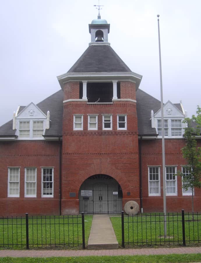 Hume School
