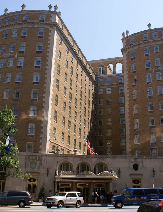 Mayflower Hotel
