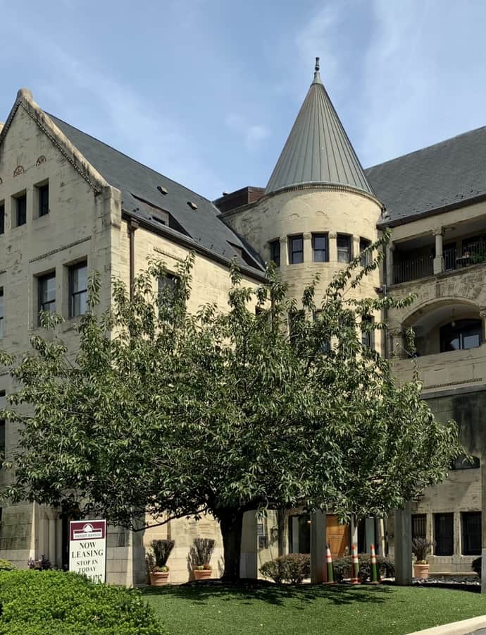 Warder Mansion