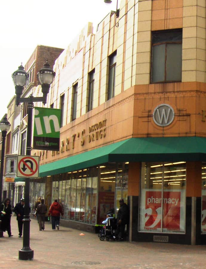 F. W. Woolworth Building